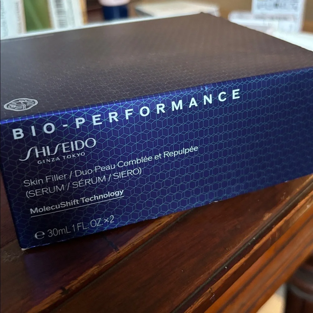 Shiseido bio-performance skin filler serum duo anti aging New in box